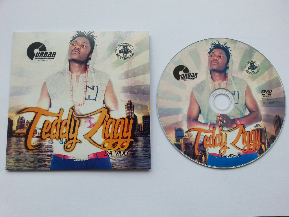 Pošetka a CD